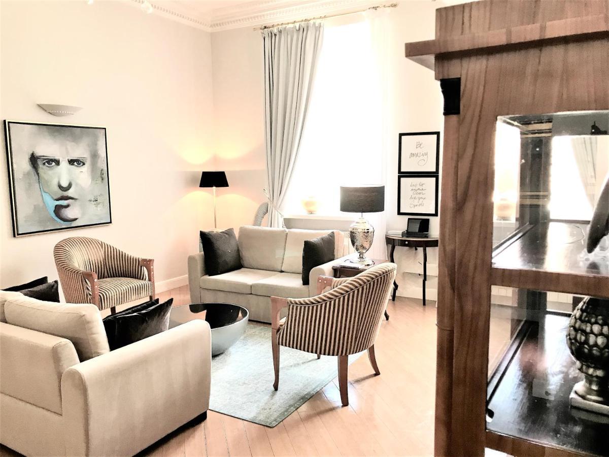 Luxury Apartments MONDRIAN Market Square III Varsovie Chambre photo