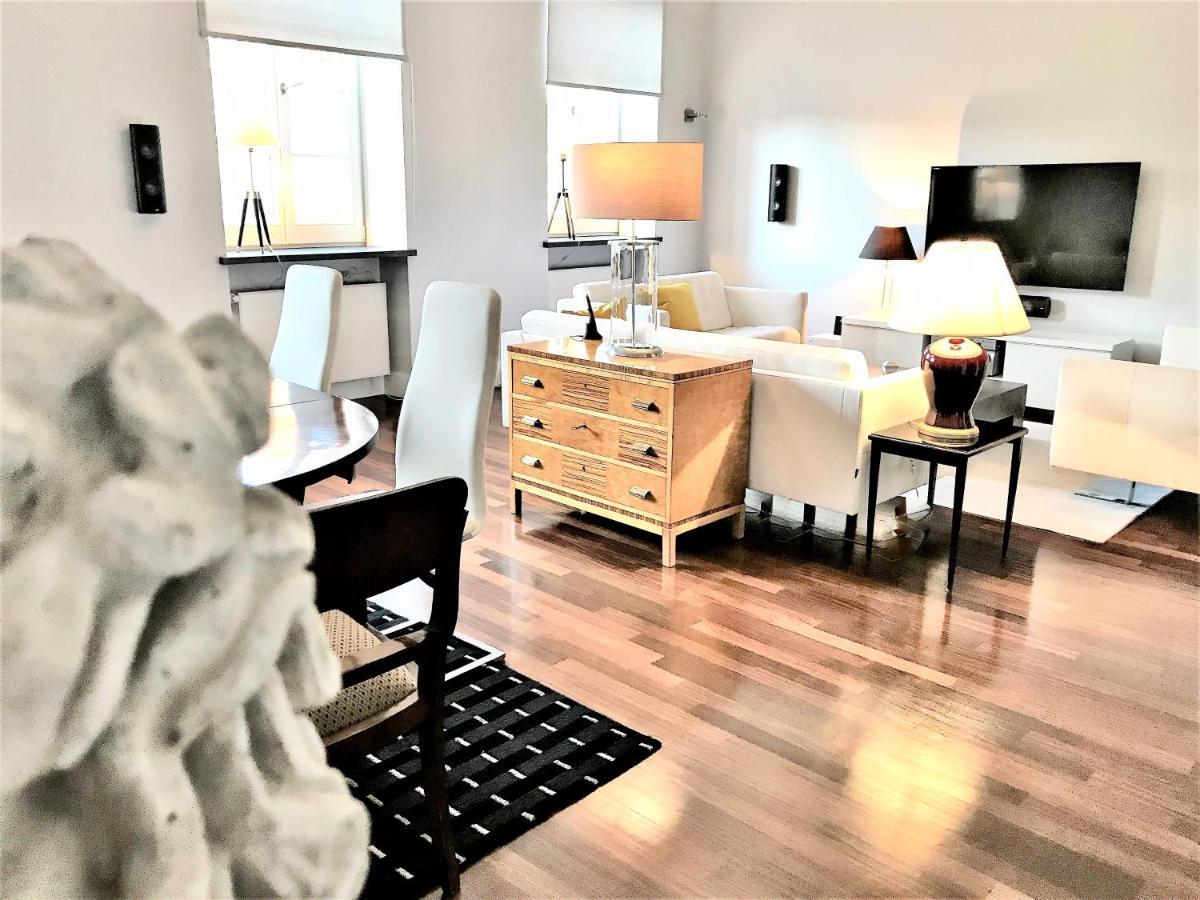 Luxury Apartments MONDRIAN Market Square III Varsovie Extérieur photo
