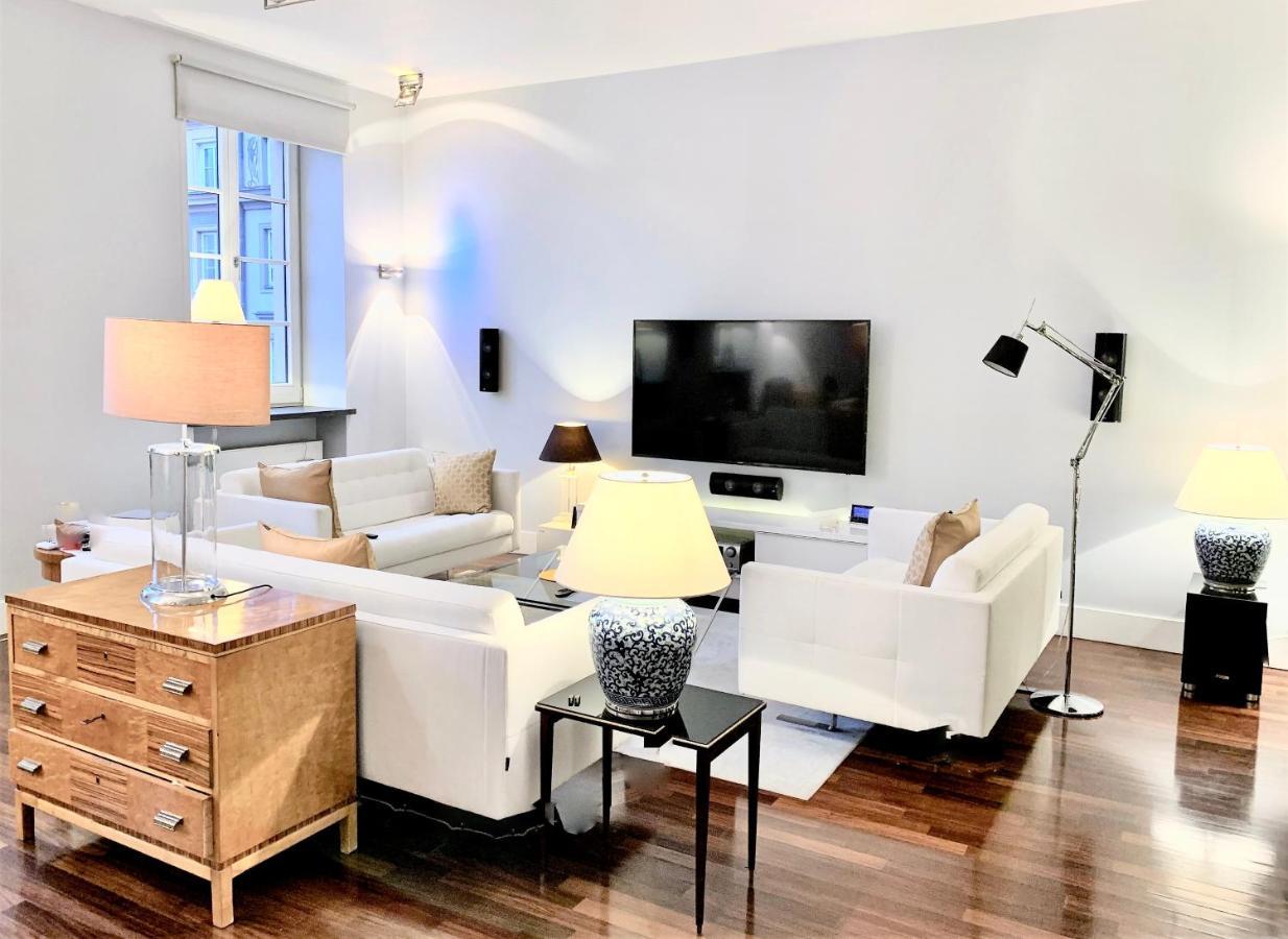 Luxury Apartments MONDRIAN Market Square III Varsovie Extérieur photo