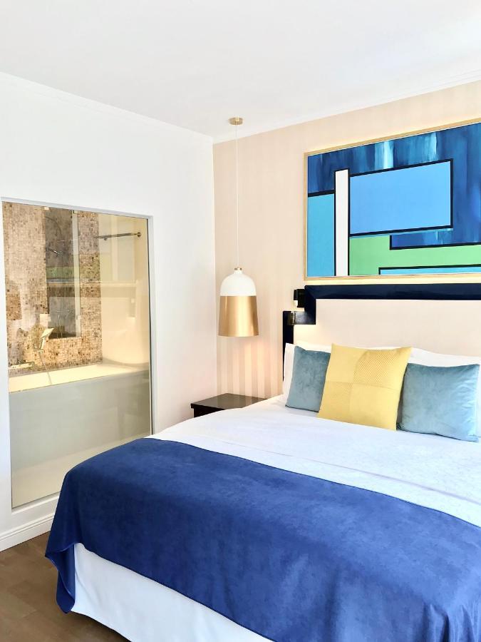 Luxury Apartments MONDRIAN Market Square III Varsovie Extérieur photo