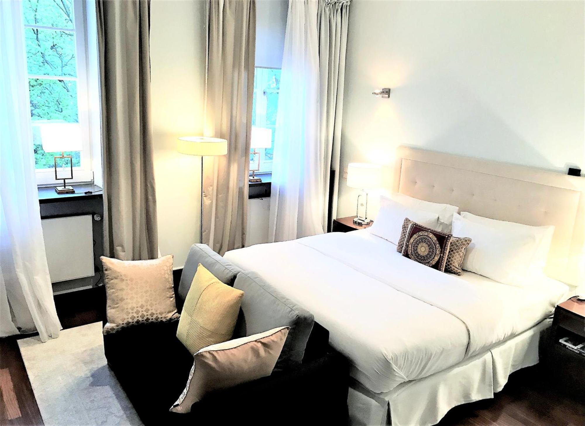 Luxury Apartments MONDRIAN Market Square III Varsovie Chambre photo