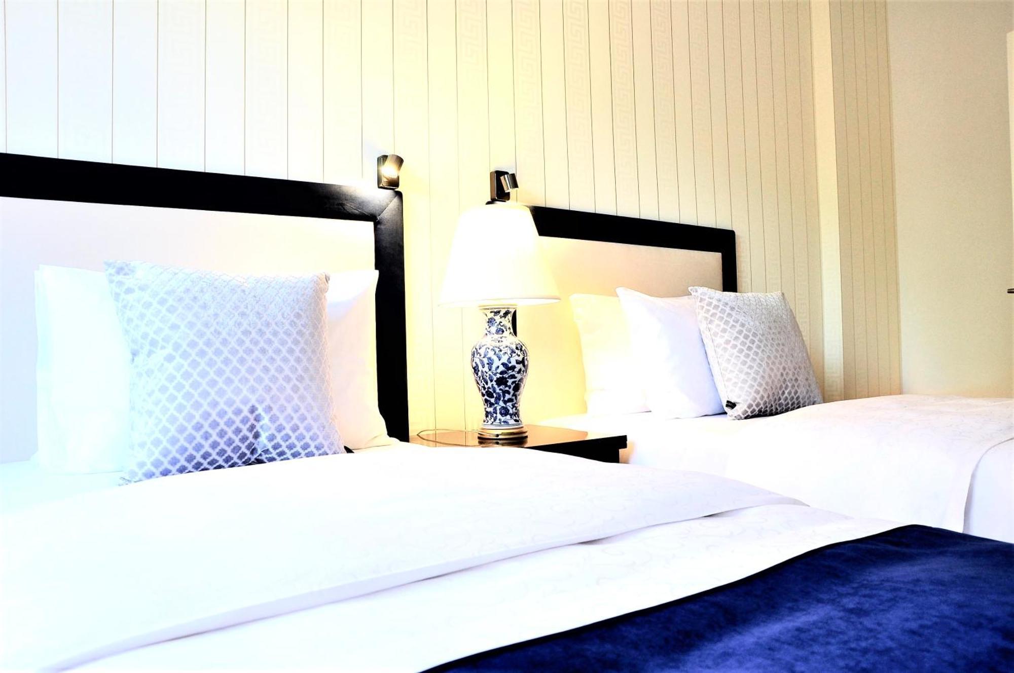 Luxury Apartments MONDRIAN Market Square III Varsovie Chambre photo