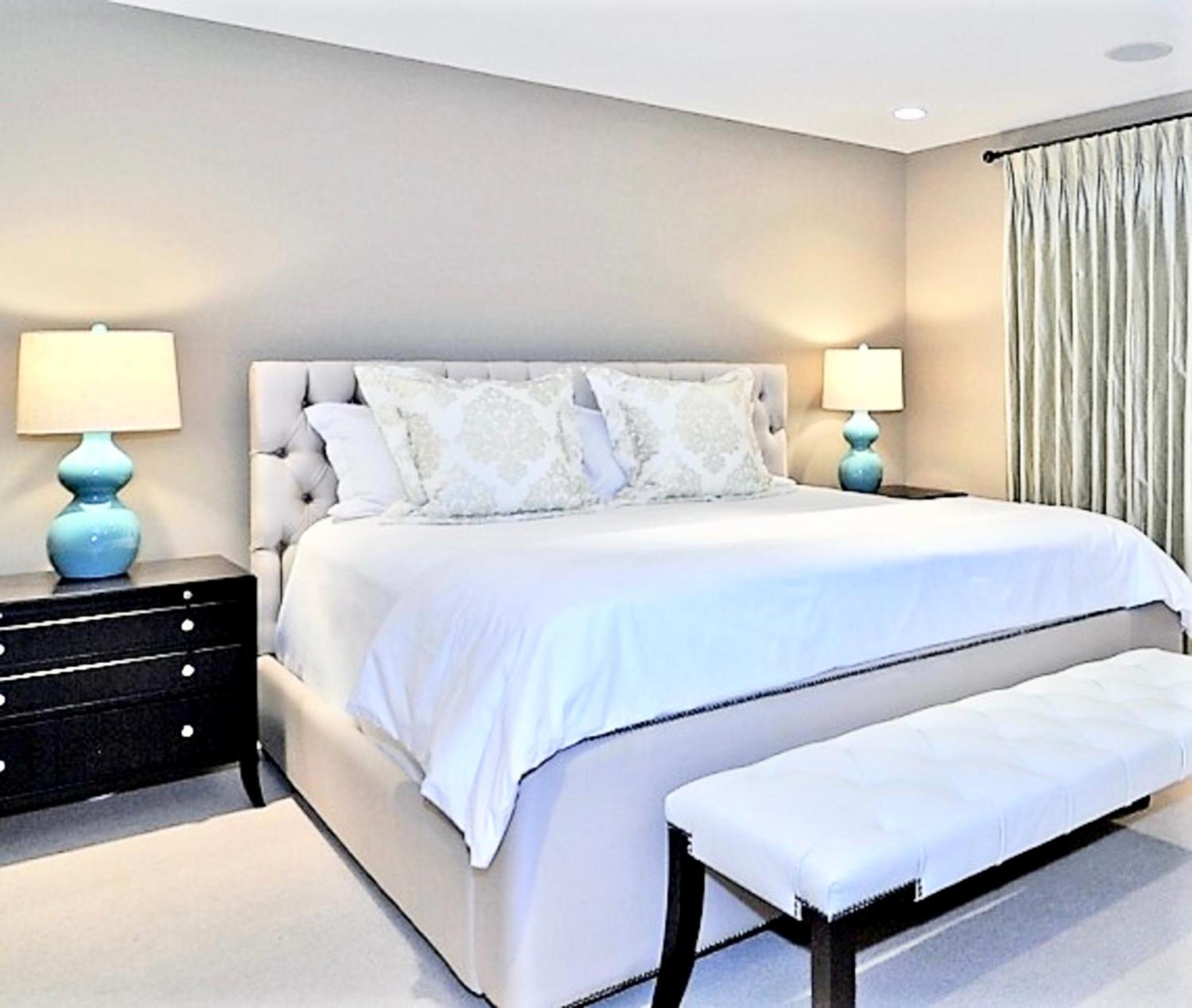 Luxury Apartments MONDRIAN Market Square III Varsovie Chambre photo