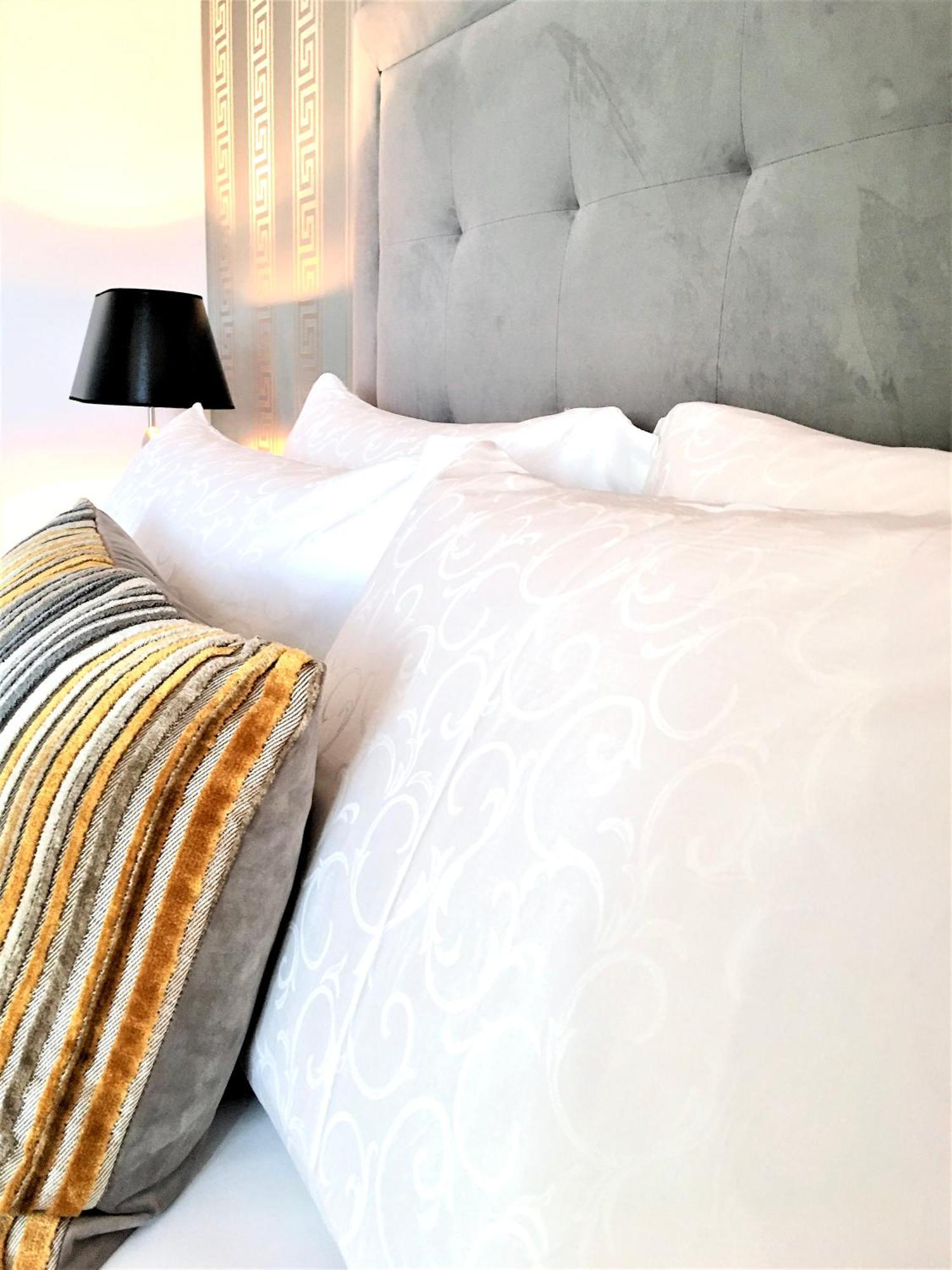 Luxury Apartments MONDRIAN Market Square III Varsovie Chambre photo