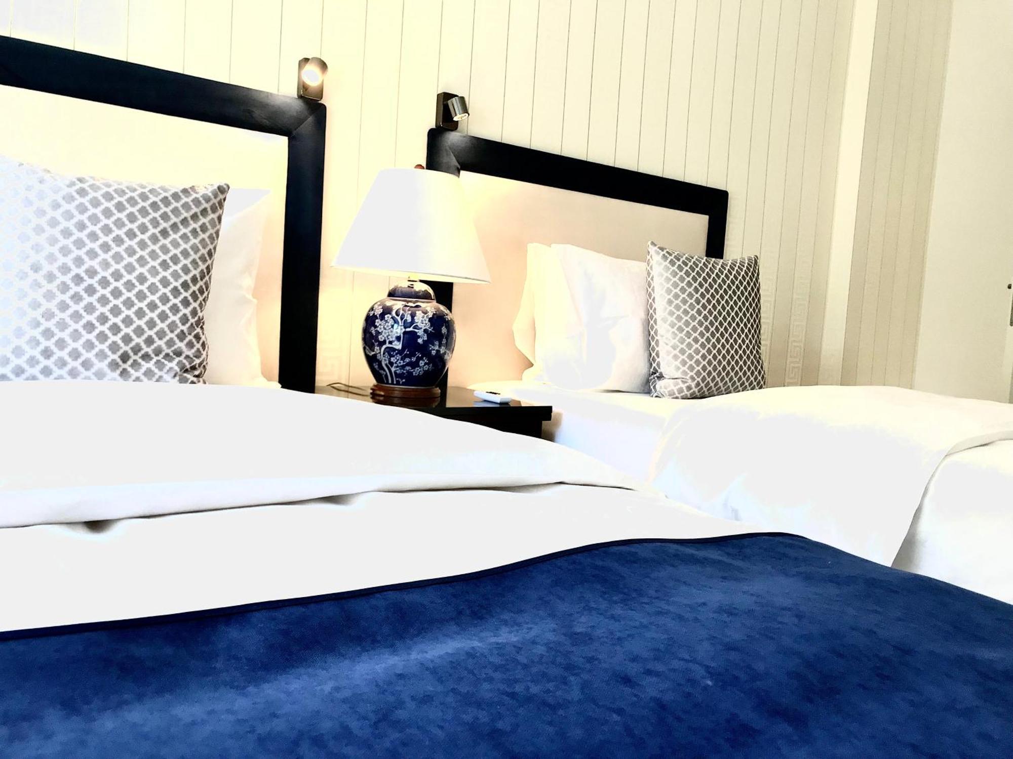 Luxury Apartments MONDRIAN Market Square III Varsovie Chambre photo