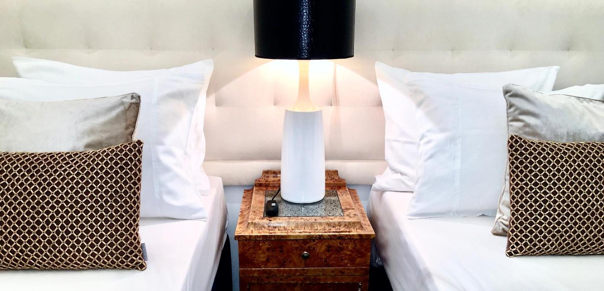 Luxury Apartments MONDRIAN Market Square III Varsovie Chambre photo