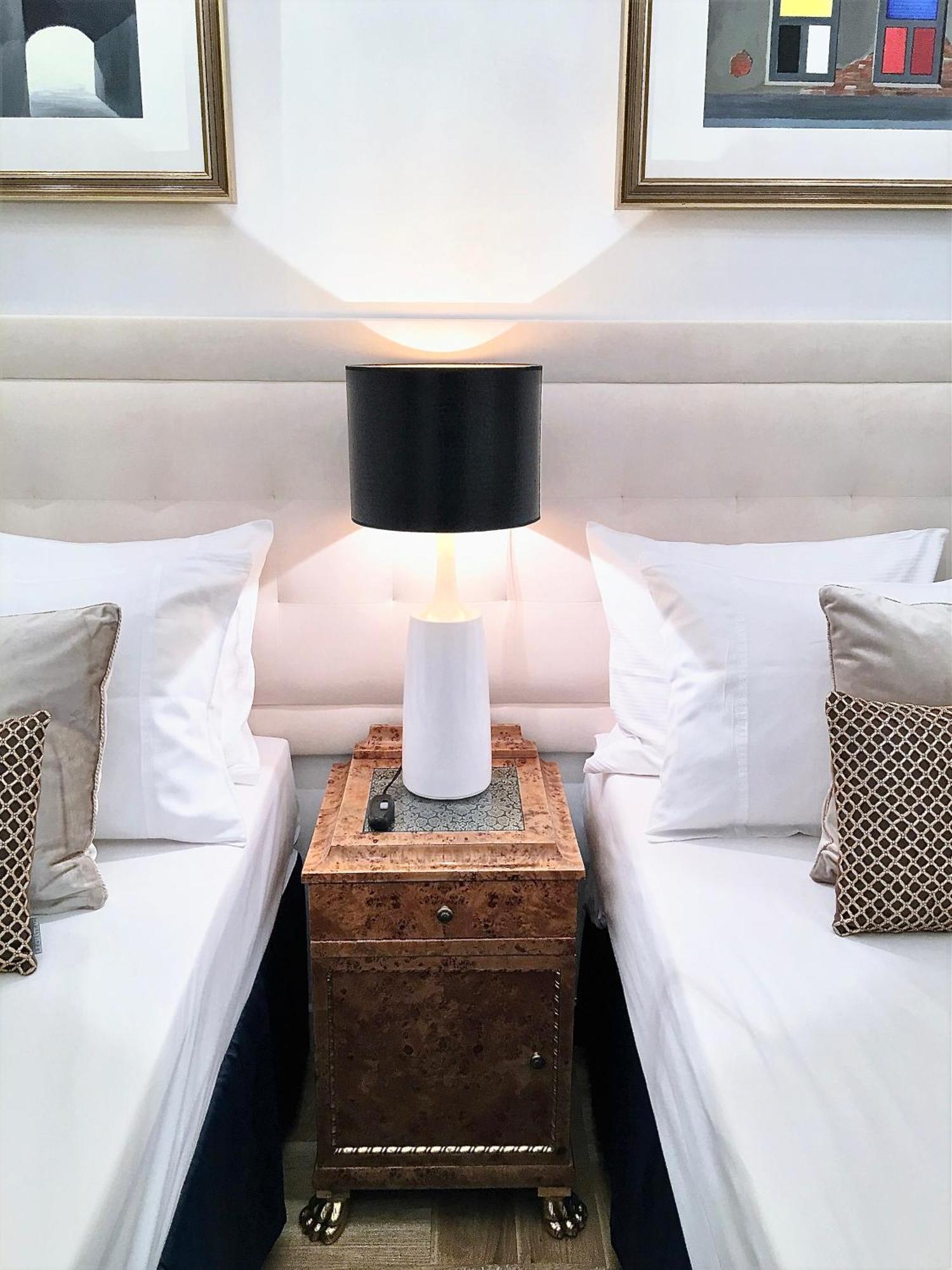Luxury Apartments MONDRIAN Market Square III Varsovie Chambre photo